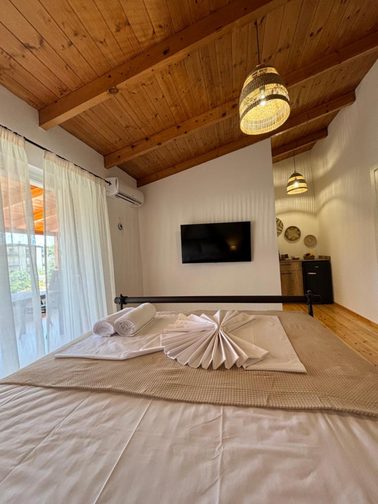 Nacios Bed & Breakfast